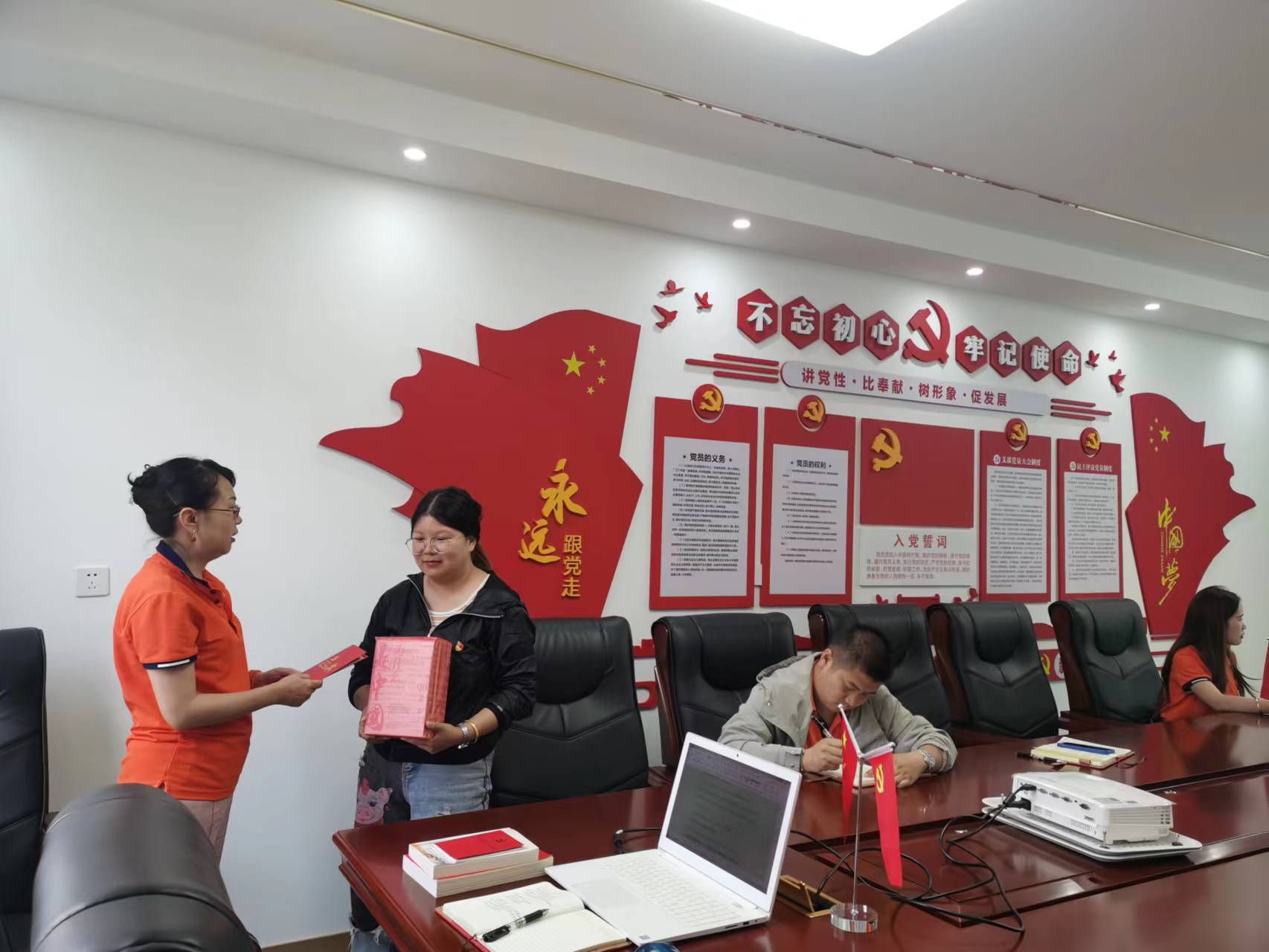 微信圖片_20220616141618.jpg 微信圖片_20220616141618.jpg